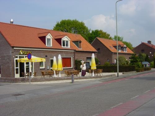 Verbouw cafe met cafetaria