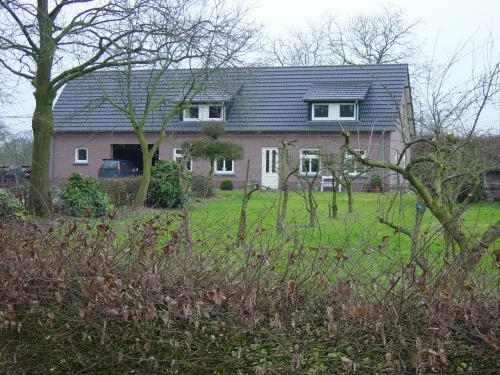 Nieuwbouw boerderij te Bergen